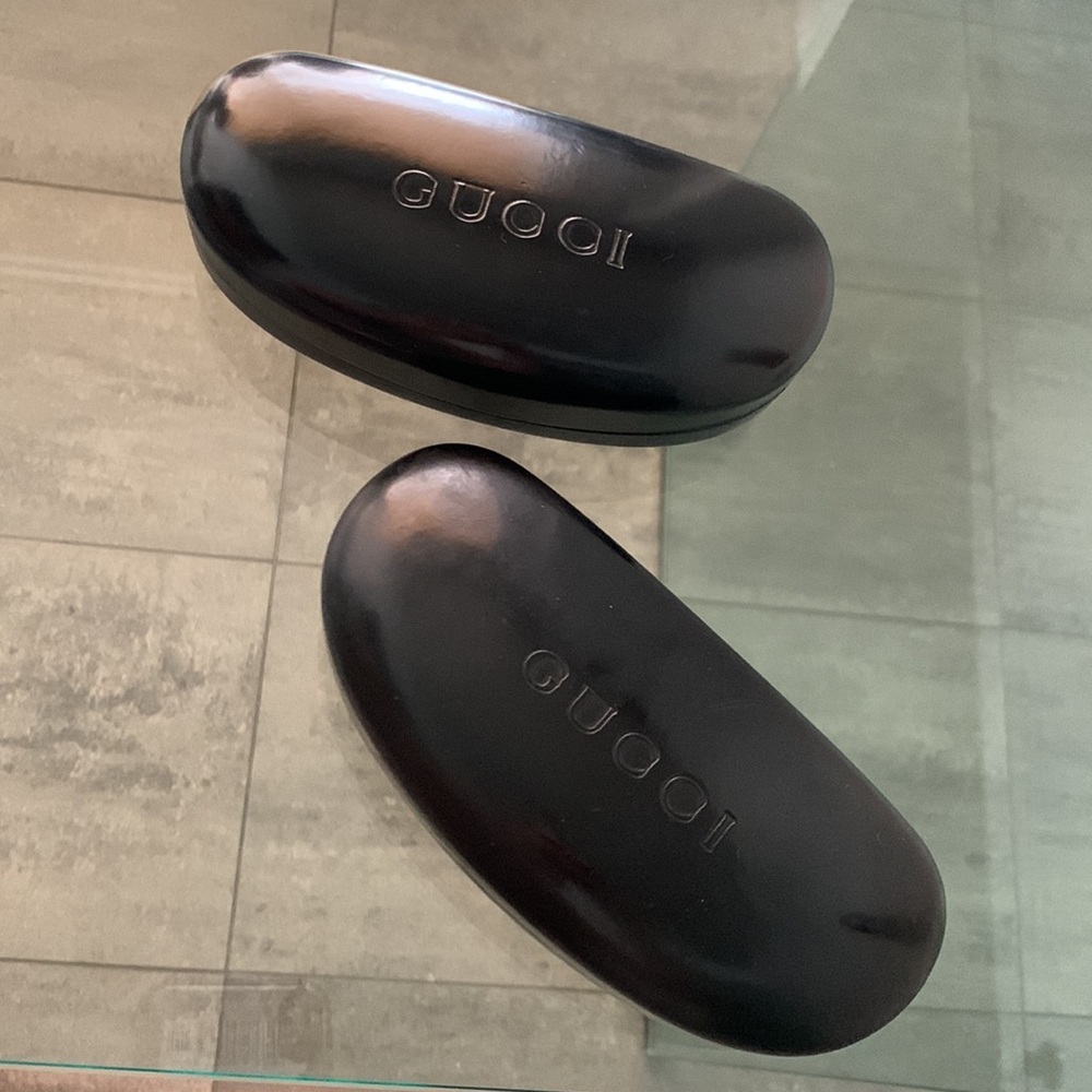 2 x GUCCI HARD BLACK LEATHER EYEGLASS CASES SET OF TWO,in perfect condition.
